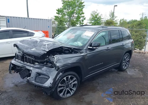 2022 Jeep Grand Cherokee Overland 4X4 z USA, uszkodzony, nr VIN 1C4RJHDG5N8544397